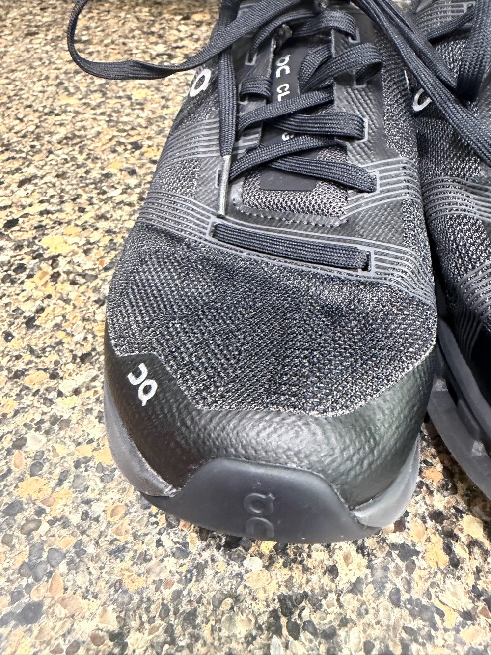 ON CloudTec Black Running Sneakers ladies 8 - Picture 4 of 12